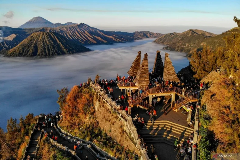 Wisata Gunung Bromo